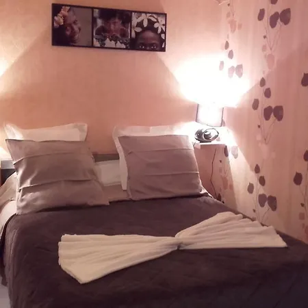 Bed & Breakfast Chambres D'hotes Au Sarrailh