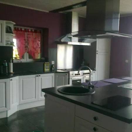 Chambres D'hotes Au Sarrailh Bed & Breakfast